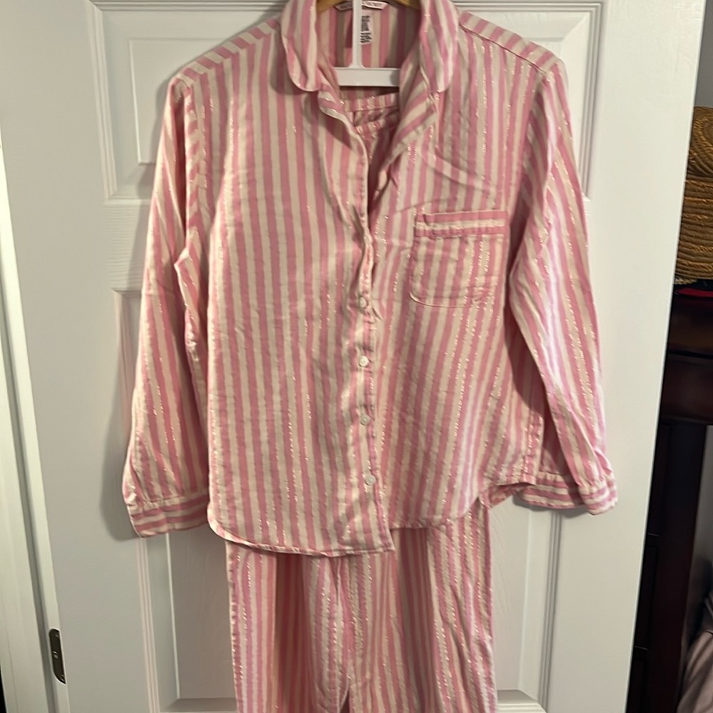 Victorias Secret pajama sets